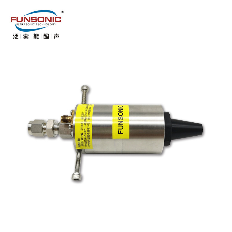 Typical Application Semiconductor Wafer Photoresist Coating Ultrasonic Nozzles 30Khz Scattering