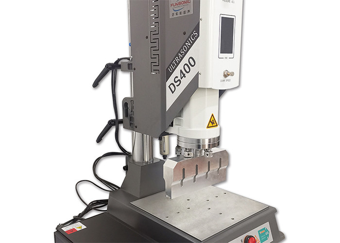 China Supplier Ultrasonic Plastic Bonding Equipment