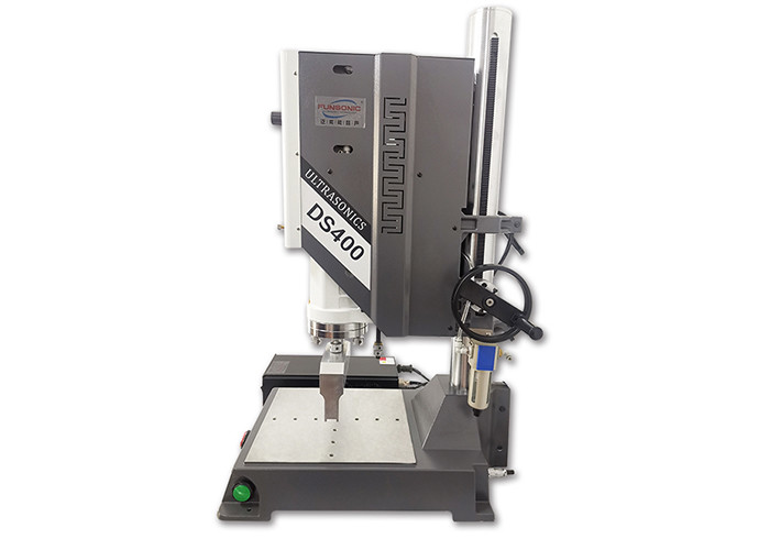 China Supplier Ultrasonic Plastic Bonding Equipment